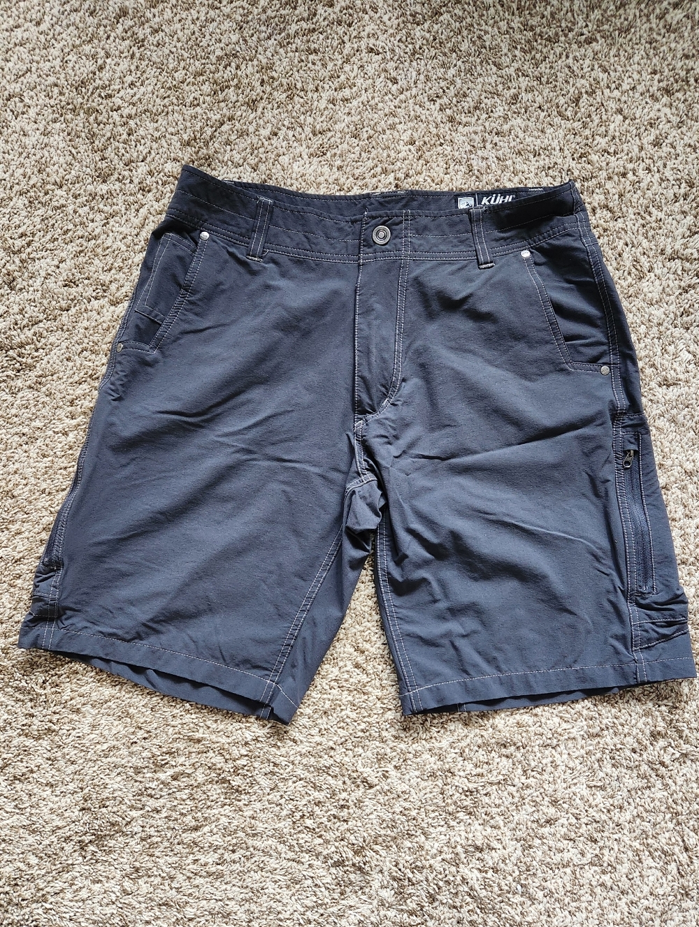 Kuhl Men's Dark Gray Performance Cargo Shorts - Size 33